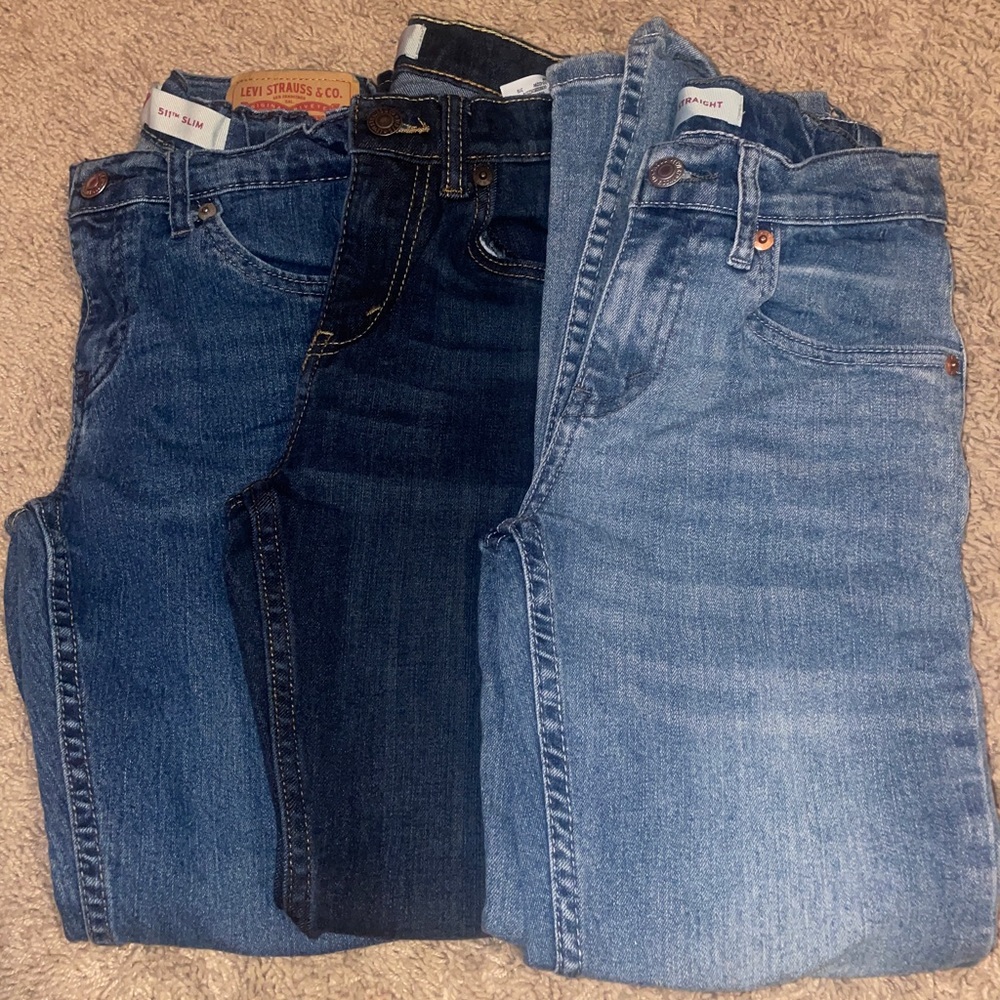 Lot of boys Levi’s size 10